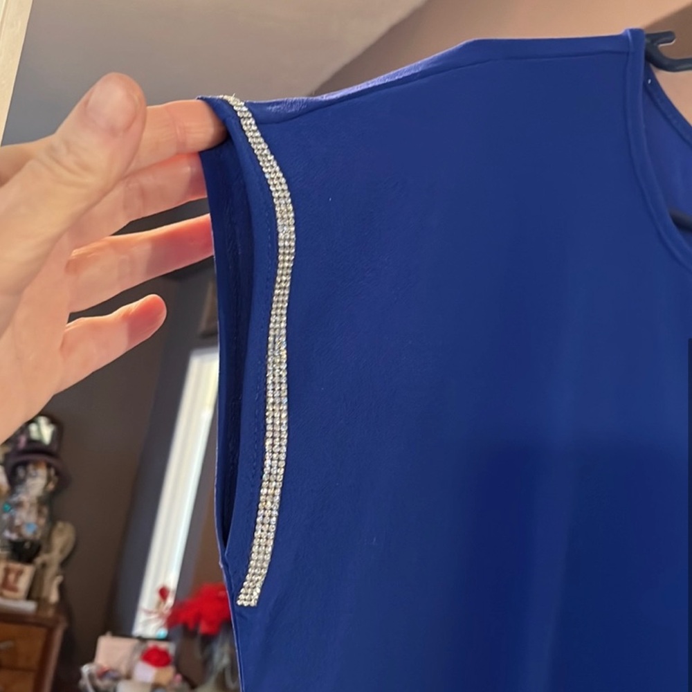 89th & Madison Royal Blue Rhinestone Top Large - Picture 4 of 5
